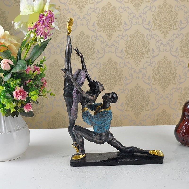 Ballerina couple ornament