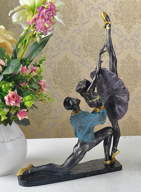 Ballerina couple ornament